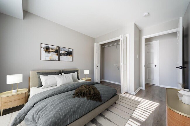 Fox Ridge and Lakeview Park Apartments