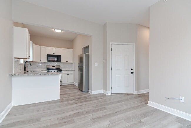 5 John St Unit 3