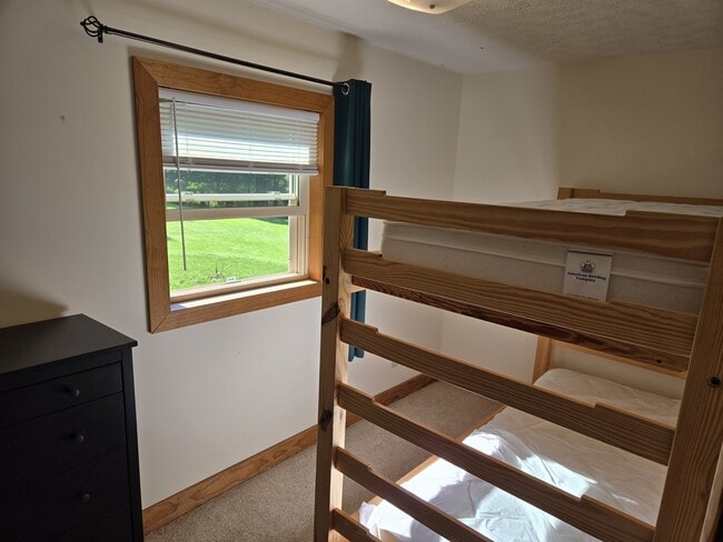 Building Photo - 288 Deerfield Estates Rd Rental