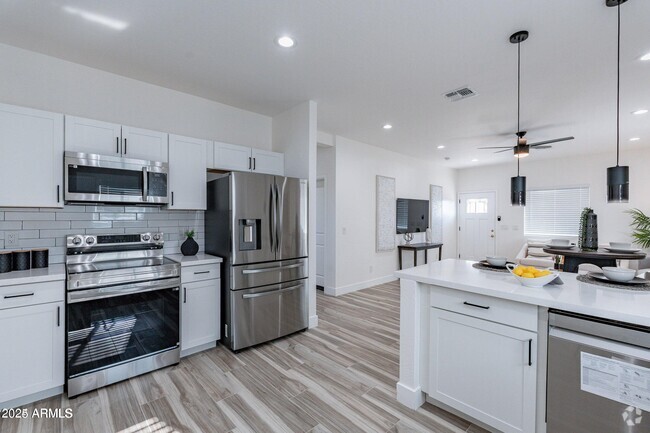 Building Photo - 4815 S 28th St Rental