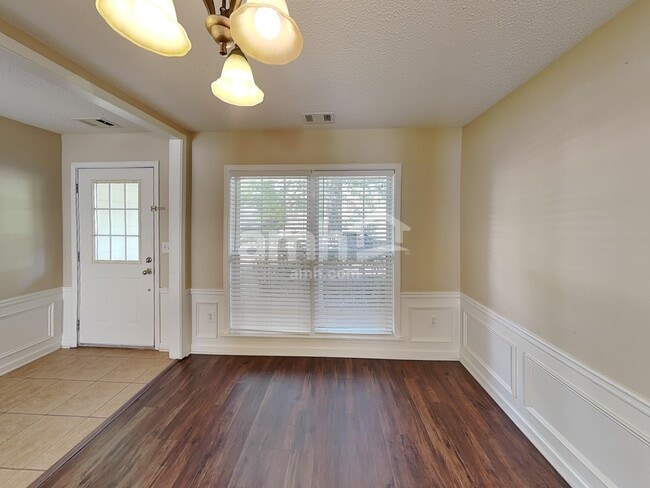 Photo - 401 Citronelle Dr