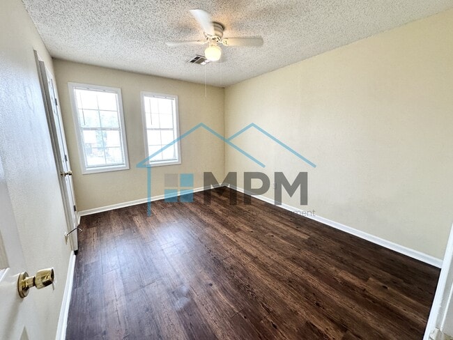 107 Jennifer Ln Unit C
