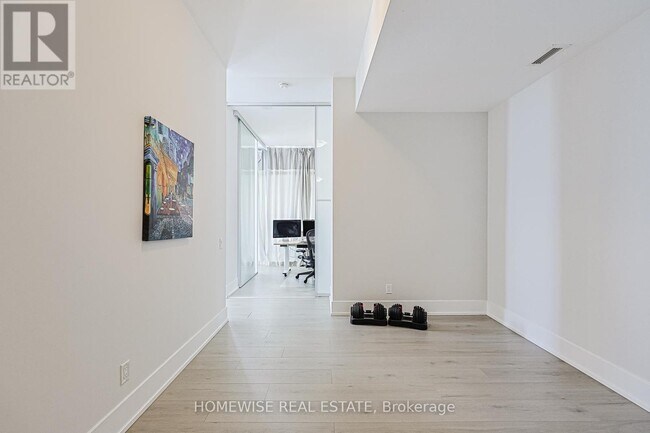 Photo - 33 Charles St E Unité 4203