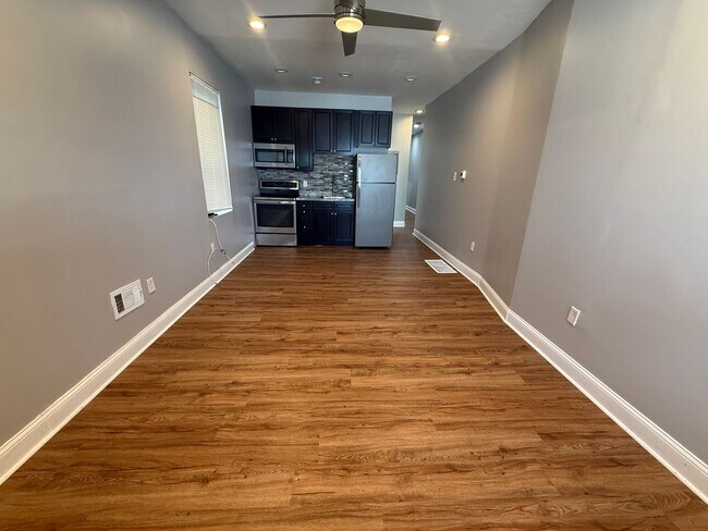 Photo - 5036 Sansom St Unit A