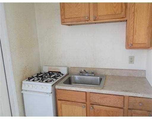 Photo - 724 Truman St