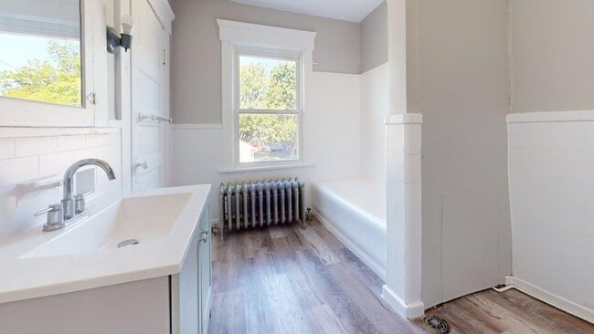 Photo - 1317 St Elmo Ave NE Unit 1317 Saint Elmo Ave NE - UP
