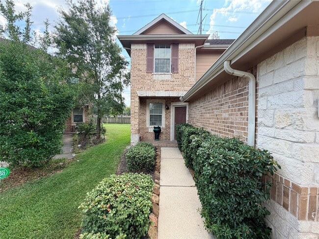 Photo - 14930 Berncrest Ln