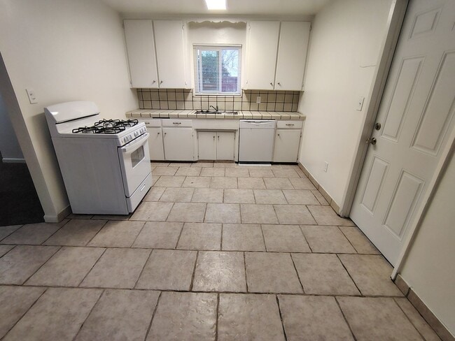 Photo - 1914 Freida Ct