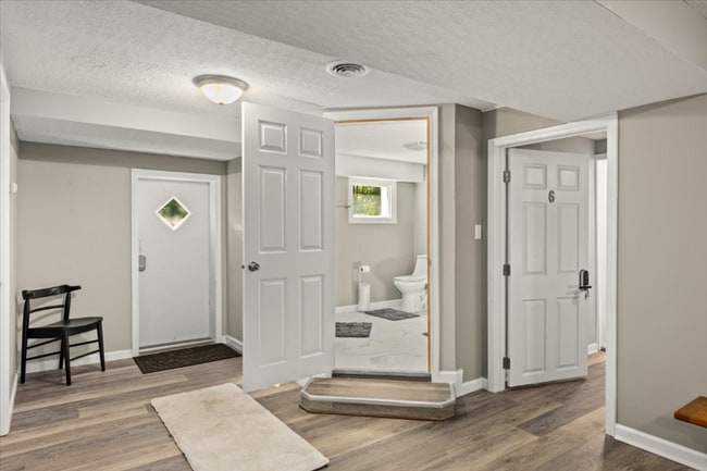 Photo - 350 Hill Park Dr