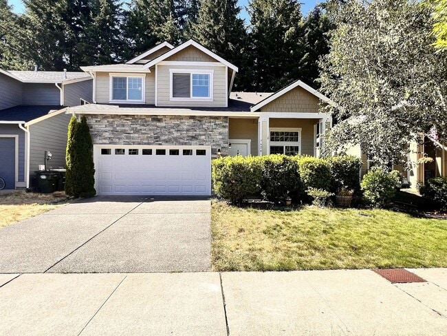 Beautiful Spacious 4bd 2bath Available Oct... - Beautiful Spacious 4bd 2bath Available Oct... Casa
