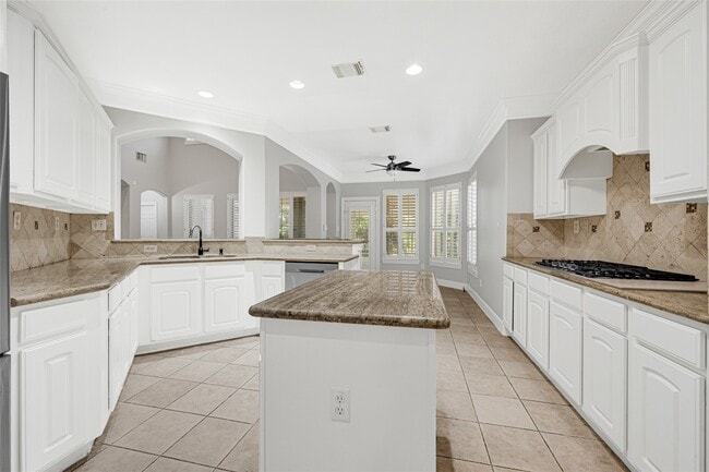 Photo - 8619 Arranmore Ln