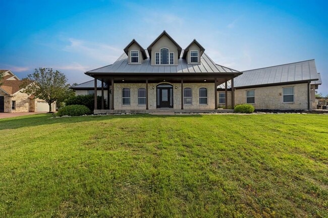 Building Photo - 417 Apache Pass Rental