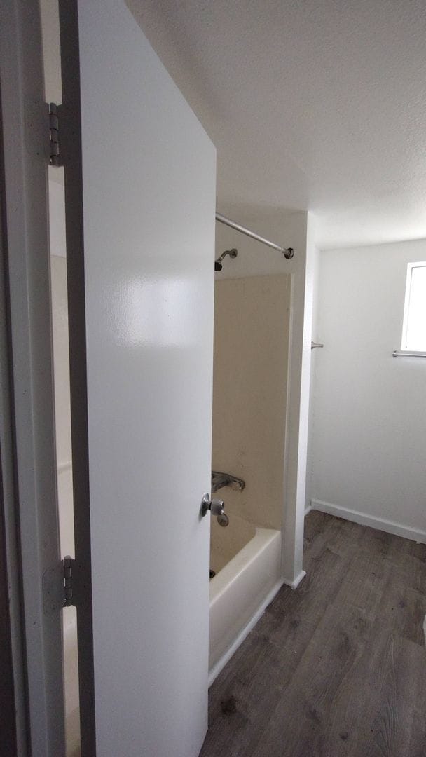 Photo - Large 4 Bedroom 2 Bath Home in Granbury - Indian Harbor