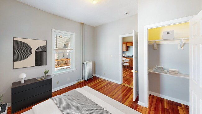 Photo - 52 Sumner St Unit 3
