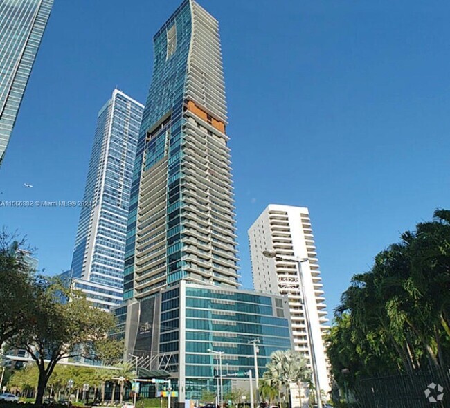 Building Photo - 1451 Brickell Ave Unit 1204 Rental