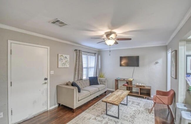 Photo - 4508 NW 34th St