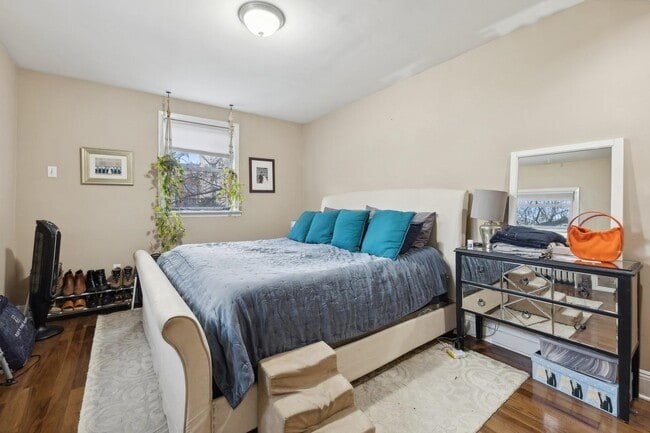 Photo - 243 Montgomery St Unit 3