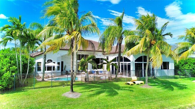 Photo - 19038 Park Ridge St