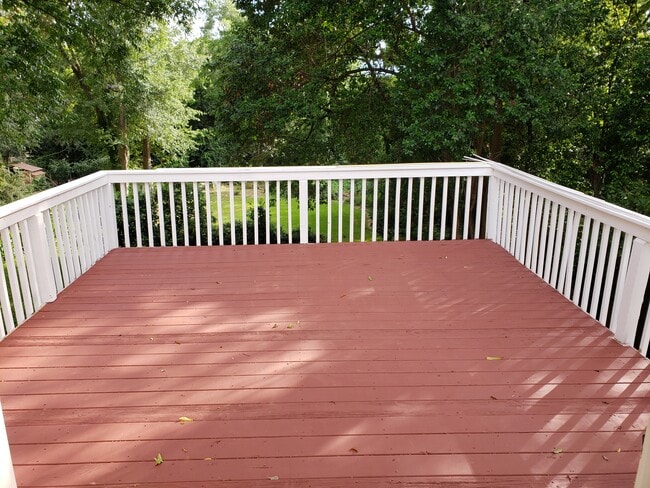 Photo - 774 Boulevard