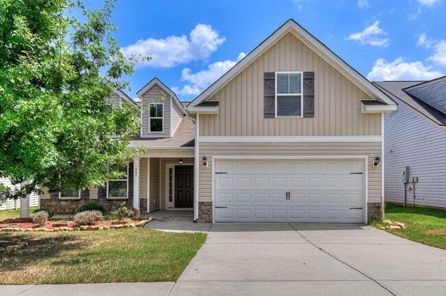 Photo - 907 Linsmore Ave