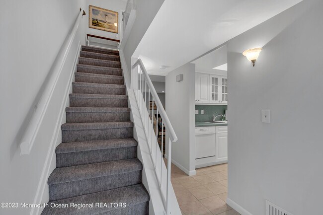 15 Linden Dr