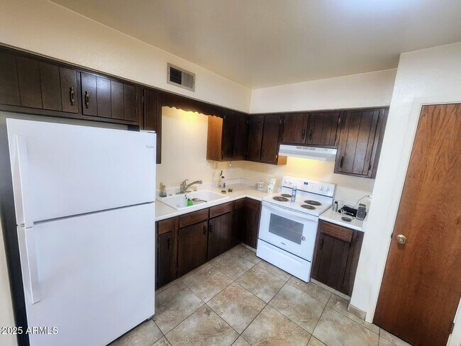 Photo - 415 E Frost Cir Unit 419