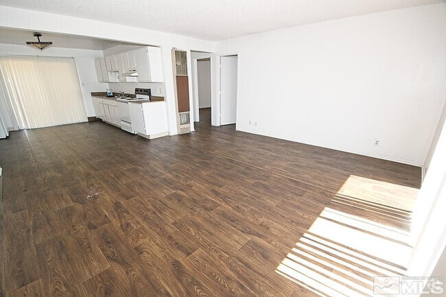 Building Photo - 1033 Parkview St Rental