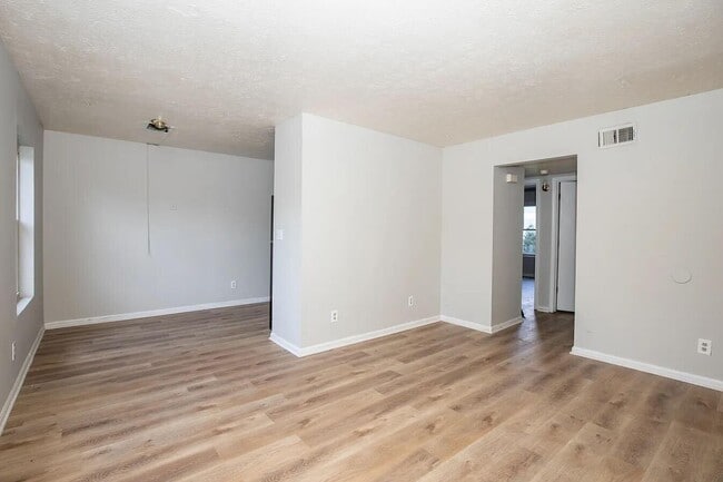 Photo - 7417 Garrison Rd