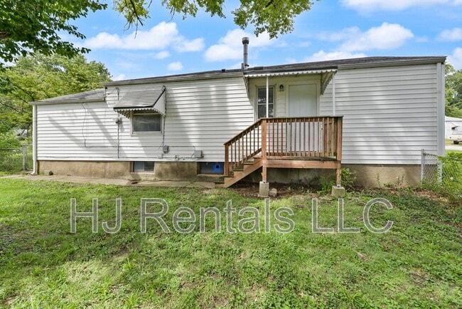 10139 Cabot Dr