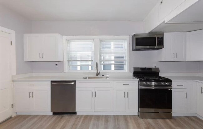 Photo - 287 Medford St Unit 1