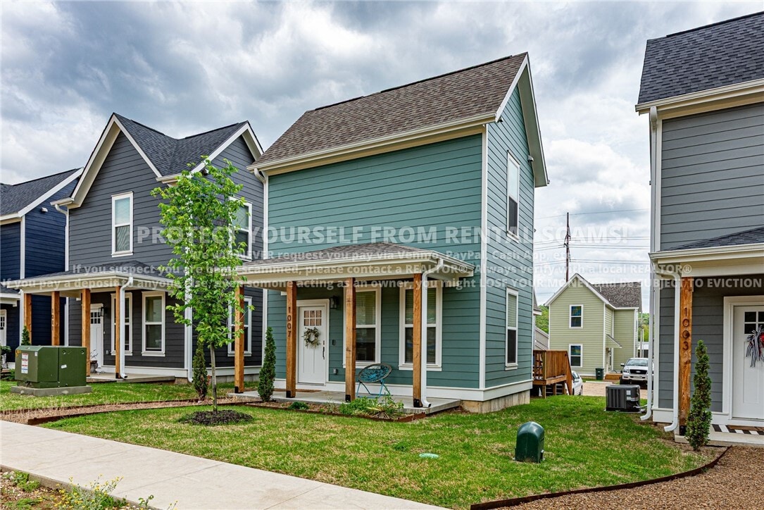 Photo - 1007 S Laramie Hts