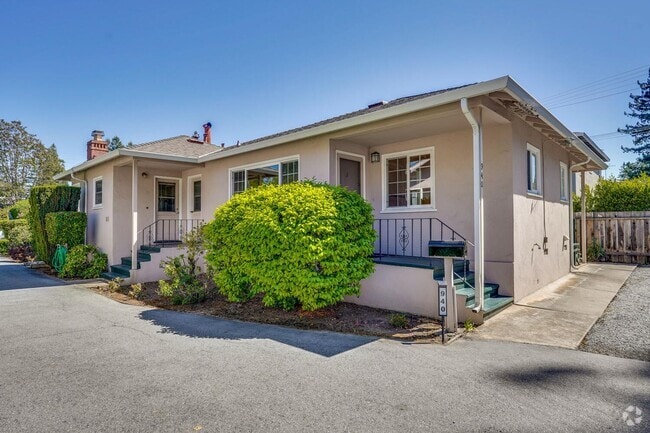 Building Photo - Downtown Menlo Park Charmer Rental