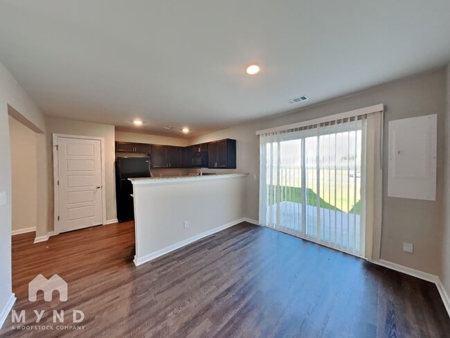 Photo - 1 Cardinal Ct