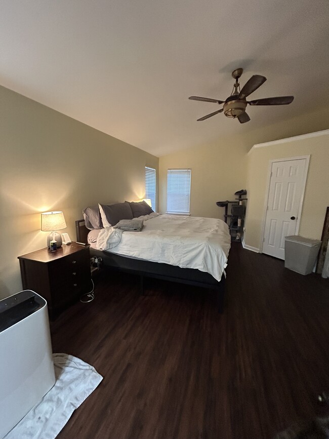 Master - 6610 Cottontail Ct