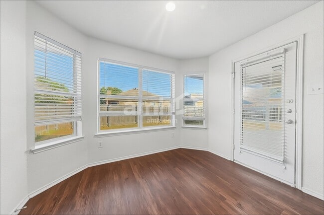 961 Mesa Vista Dr