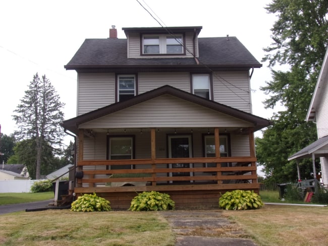 Building Photo - 1216 Edgewood St NE Rental
