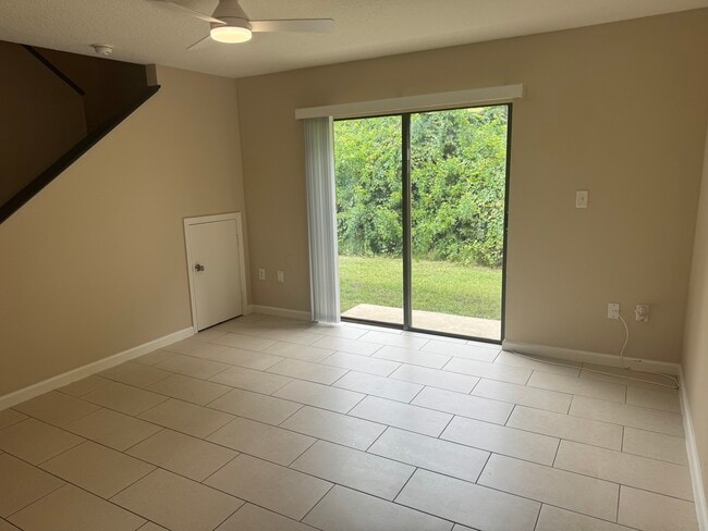 1831 Convair St SE Unit 101