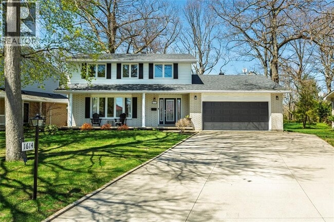Photo - 1614 Blackwell Rd