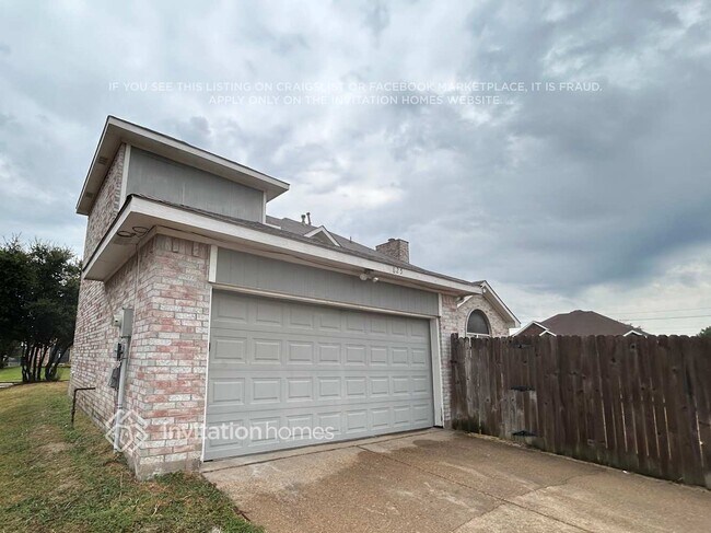 Photo - 825 Claire View Dr