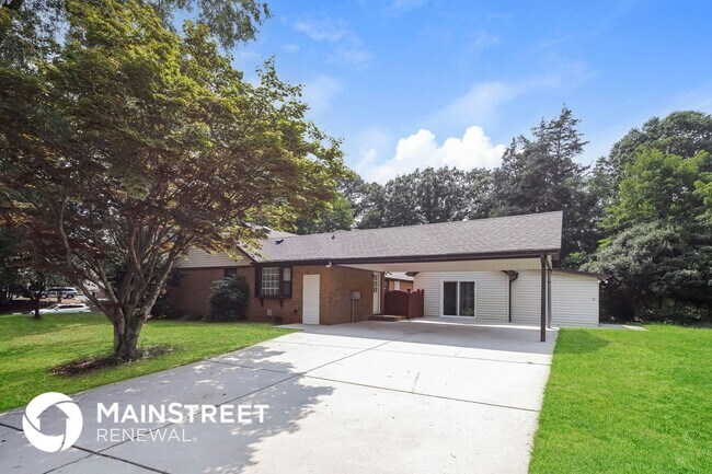 Photo - 23 Holly Crest Ct