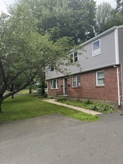 Photo - 198 Plainville Ave