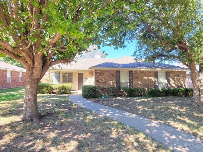 Building Photo - 6903 Michelle Dr
