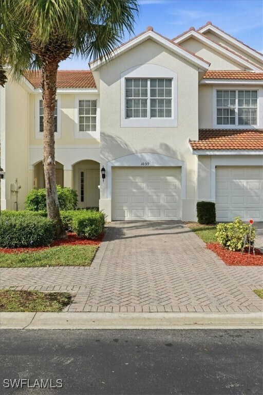 Photo - 1059 Albany Ct