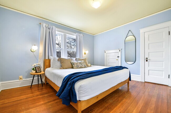 Photo - 835 E Boulder St