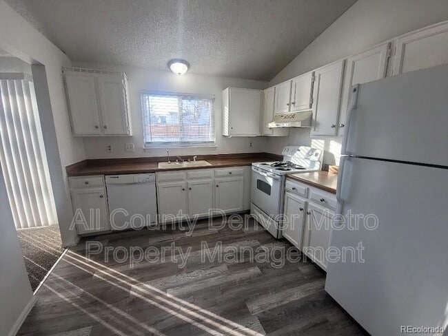 Photo - 12151 Bellaire Pl