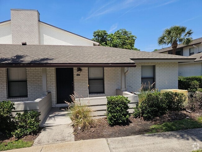 Building Photo - 1 Bed 1 Bath Near Downtown Rental
