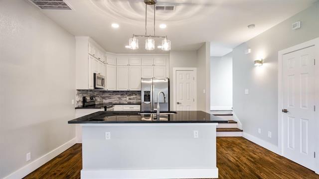 Photo - 5413 Live Oak St