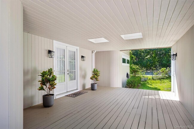 Photo - 14 Woodland Ln