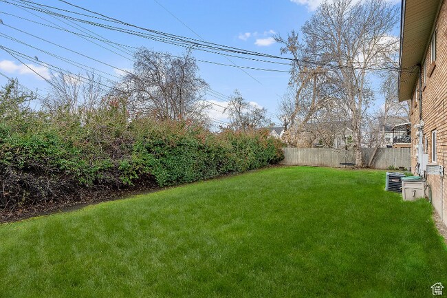 Photo - 2022 E 4500 S Unit A