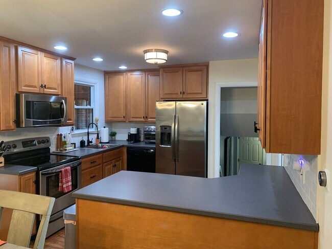 Photo - 1254 Faun Rd